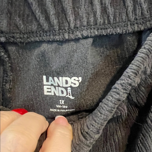 Lands' End Women’s Corduroy Pants in Dark Gray - Size 1X (30” inseam) - Picture 2 of 5